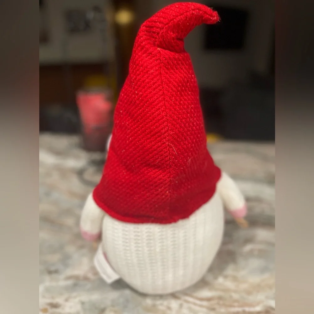 2 Valentine Gnomes - Picture 3 of 10